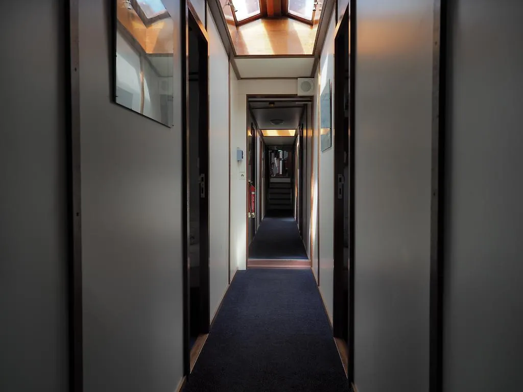 Hotelboot Sarah 2*, Amsterdam